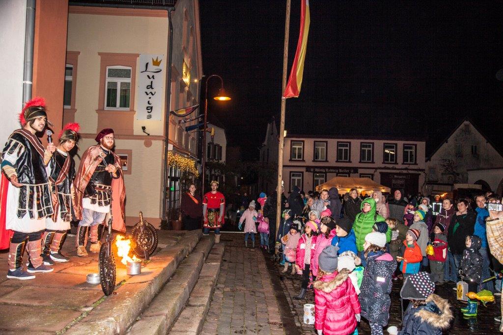 Martinsfeuer in Edenkoben