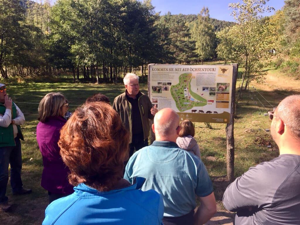Peter Hiery bei einer Führung