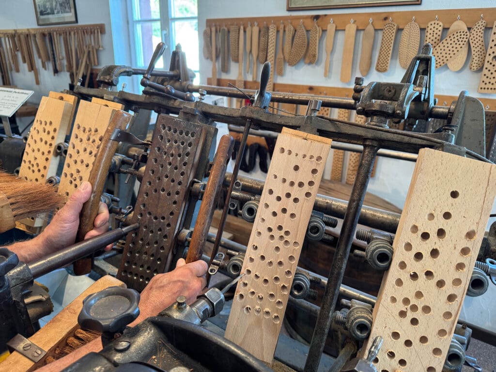 Bürstenbohrmaschine