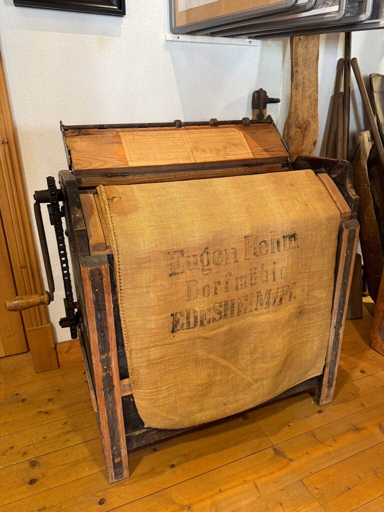 Sackausklopfmaschine